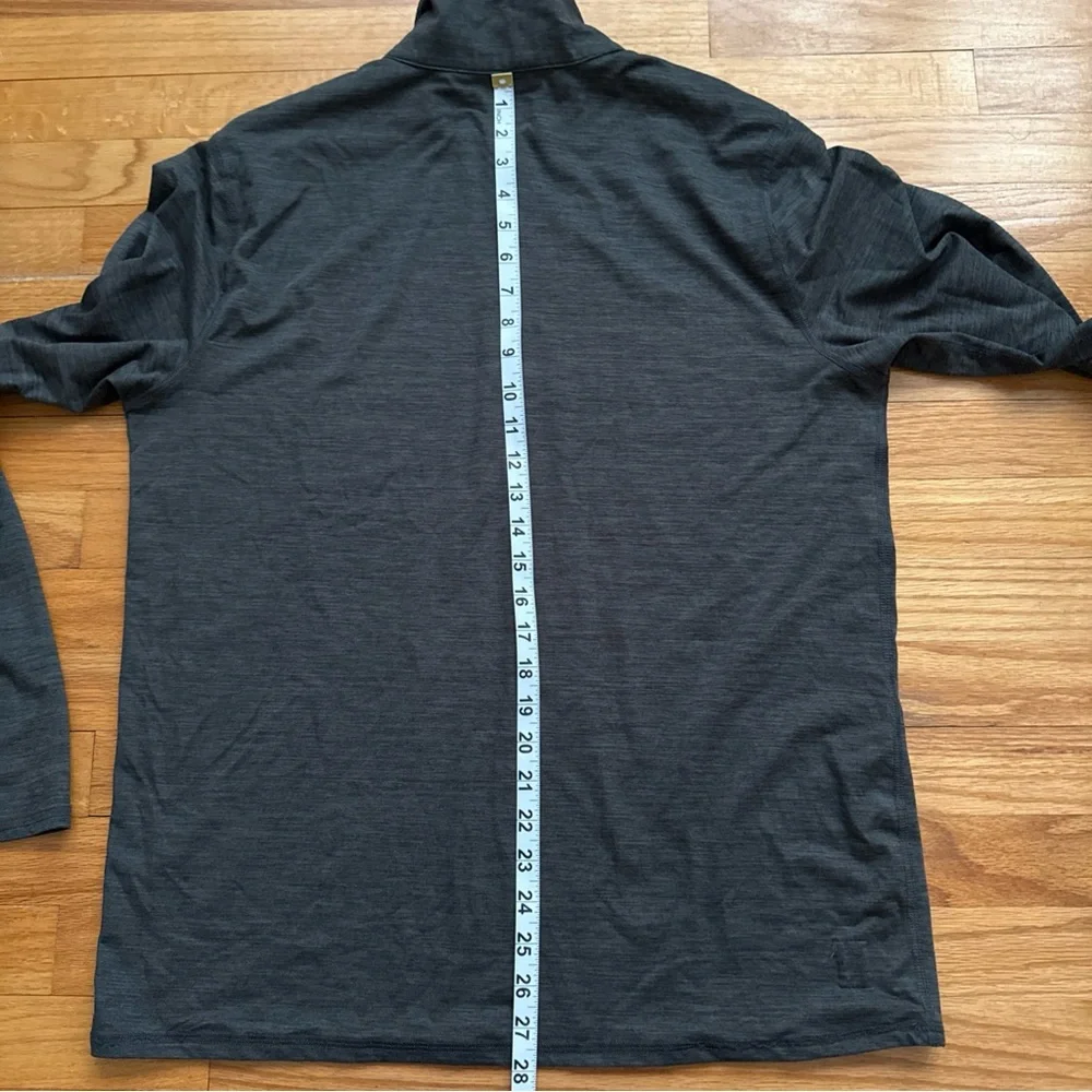 Vuori Ease Performance Half Zip 2.0 Pullover Men’s  Gray  Missing Size Tag‎  L